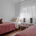 Sostaric Апартаменты