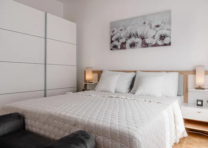 Apartman Sostaric Vir