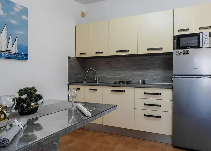 Apartment Sostaric Vir