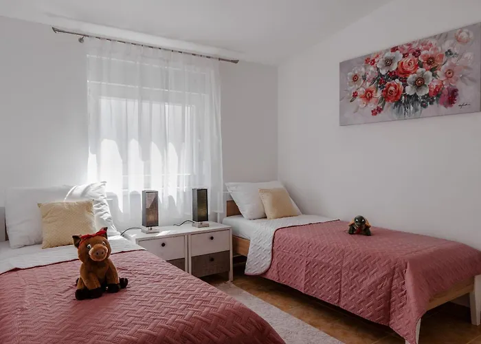 Apartman Sostaric *